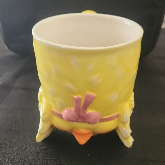 VINTAGE ADORABLE UPSIDE-DOWN BABY CHICK TEA CAP. - Picture 6 of 12